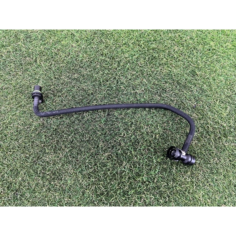 Трубка вентиляции (двигатель и элементы) BMW 5-series G30 2017 2.0 B46B20 11158645343