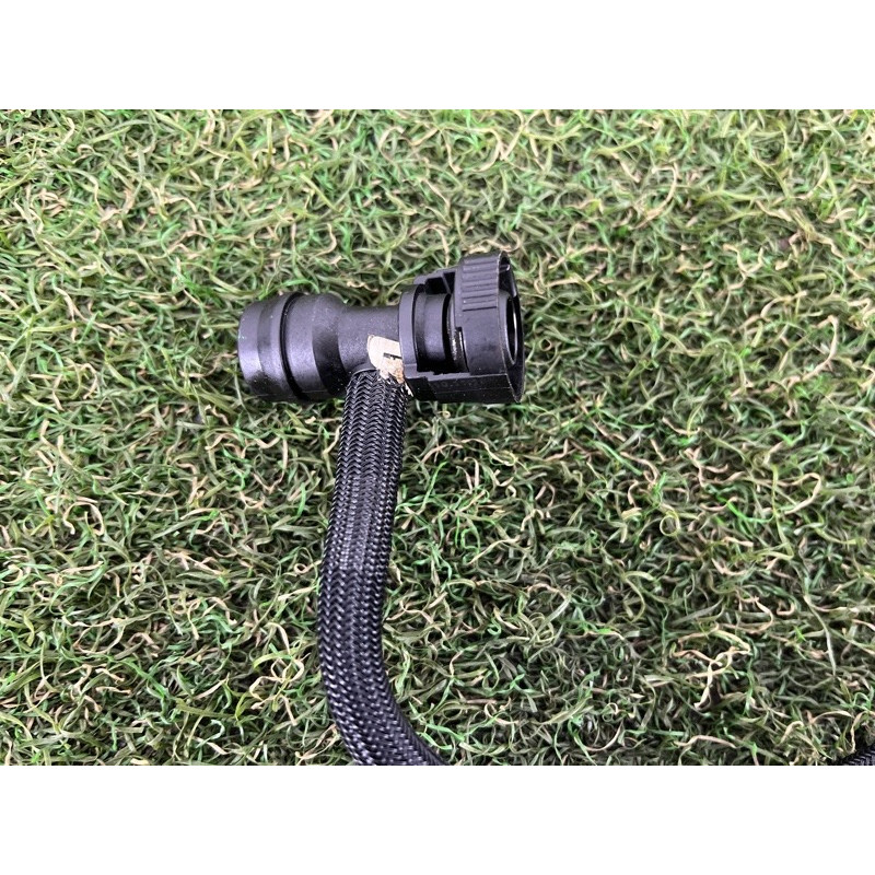 Трубка вентиляции (двигатель и элементы) BMW 5-series G30 2017 2.0 B46B20 11158645343