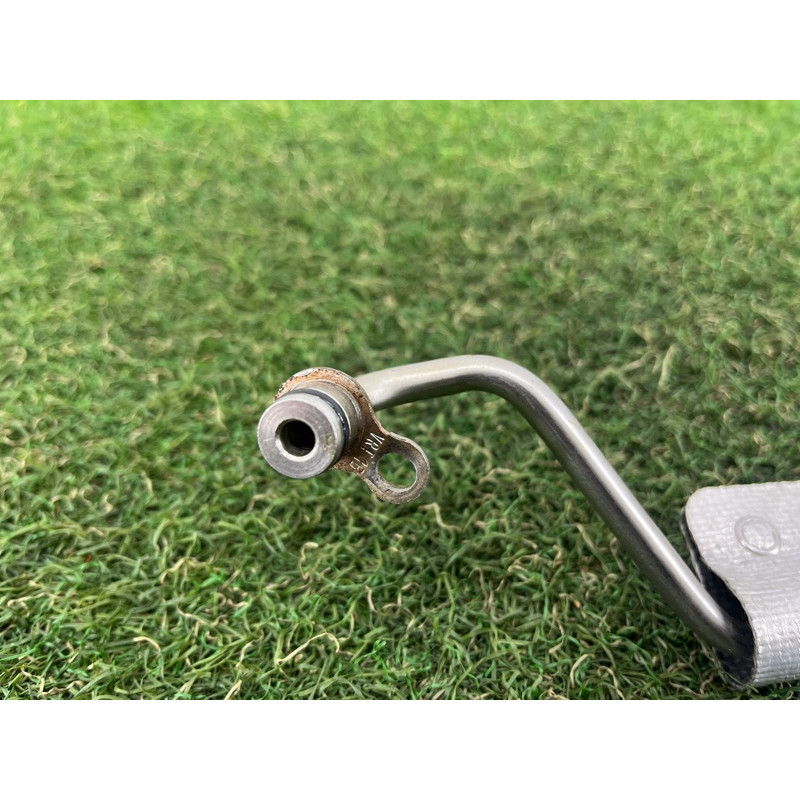 Трубка подачи масла в турбину (двигатель и элементы) AUDI A3 8V 2018 2.0 CZRA 06K145778AE