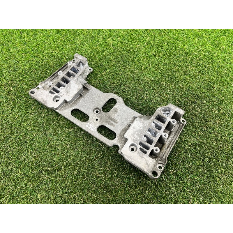 Кронштейн блока управления двигателем (кузов и элементы) BMW X3 F25 2012 3.0 11617584527