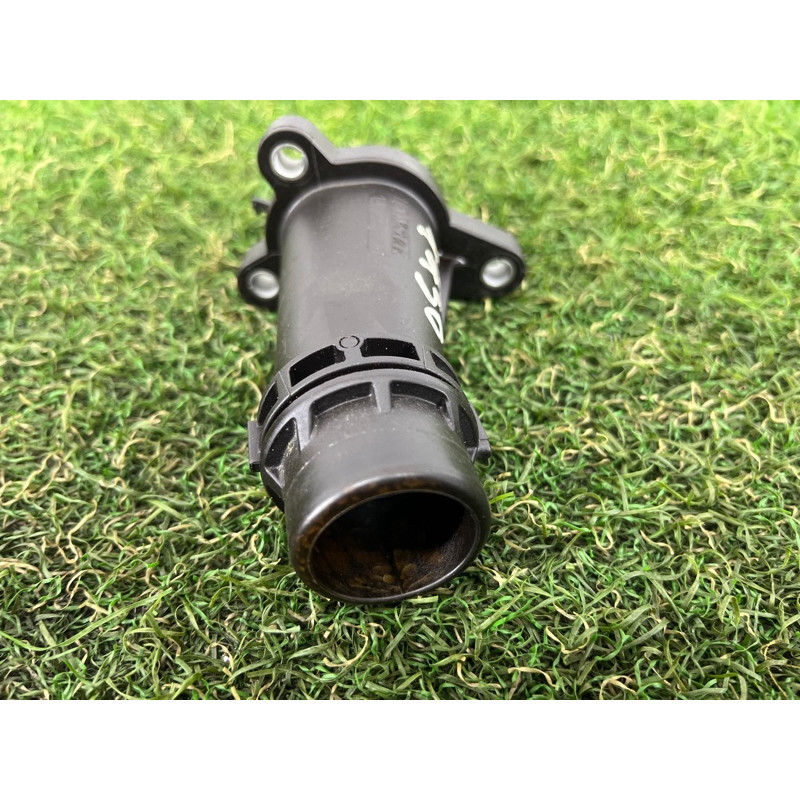 Фланець системи охолодження (система охолодження) BMW 5-series G30 2017 2.0 B46B20 11118511205