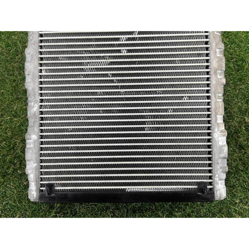 Випаровувач кондиціонера (обігрів та кондиціювання) AUDI Q5 8R 2012 3.2 CALB 8K1898967A