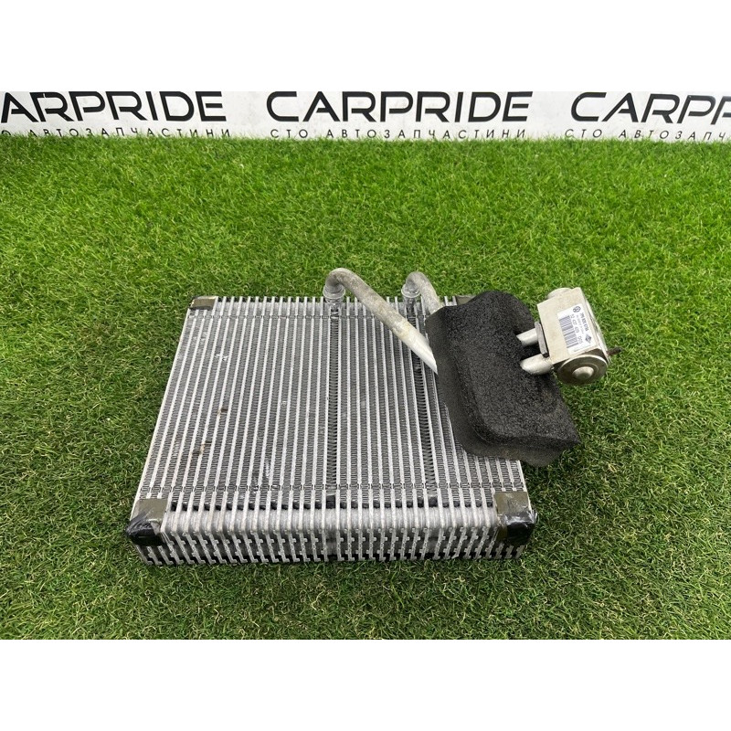 Испаритель кондиционера (отопление и кондиционирование) Volkswagen Touareg NF 2012 3.6 7P0820101B