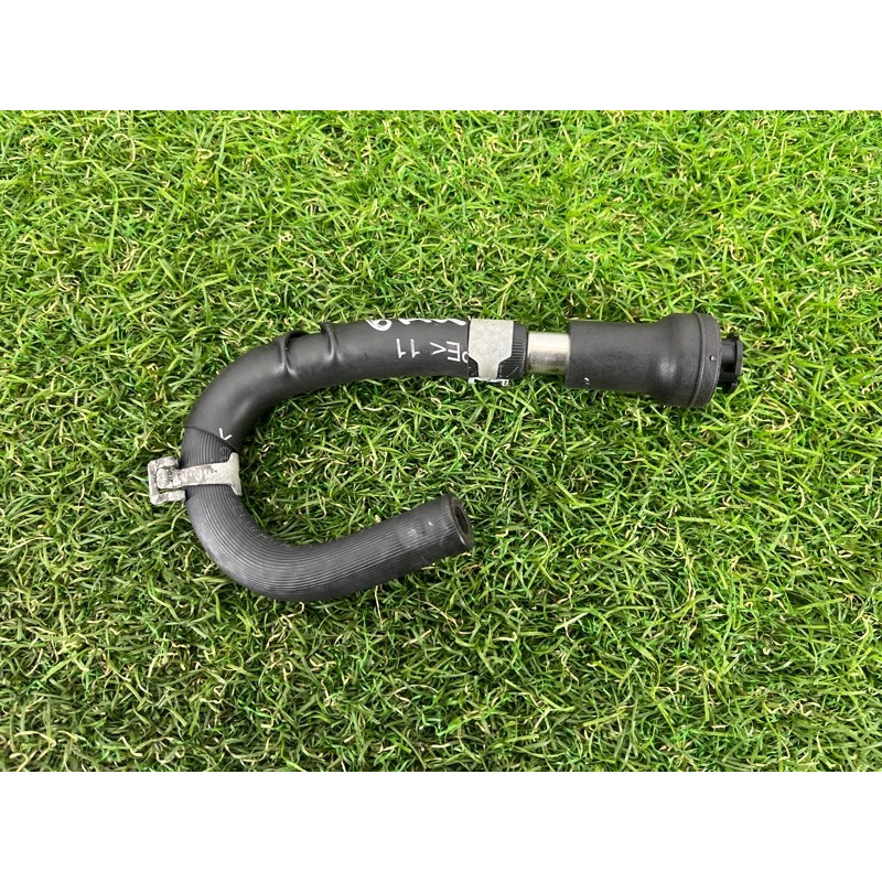 Шланг топливный (топливная система) AUDI A4 B9 2017 2.0 06L133986B