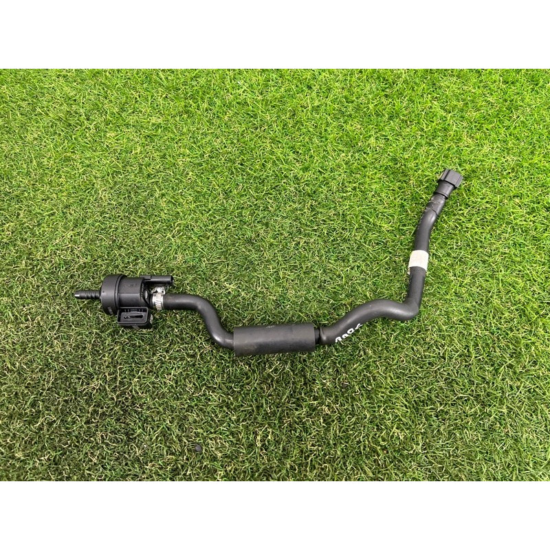 Клапан вентиляции топливного бака (топливная система) AUDI A3 8V 2018 2.0 CZRA 06H906517AH