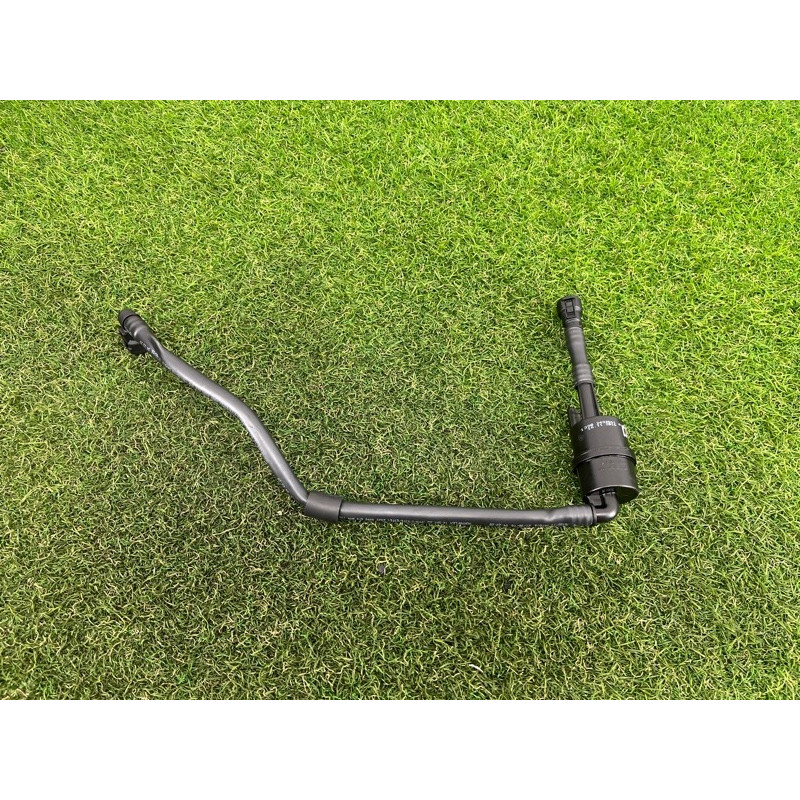 Клапан вентиляції паливного баку (паливна система) BMW 5-series G30 2017 2.0 B46B20 13908682453