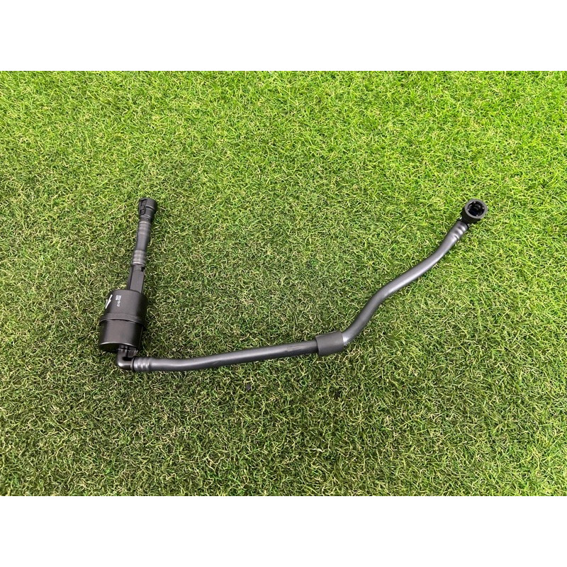 Клапан вентиляції паливного баку (паливна система) BMW 5-series G30 2017 2.0 B46B20 13908682453