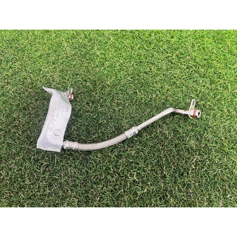 Трубка подачи масла в турбину (двигатель и элементы) AUDI A4 B9 2017 2.0 06L145778H