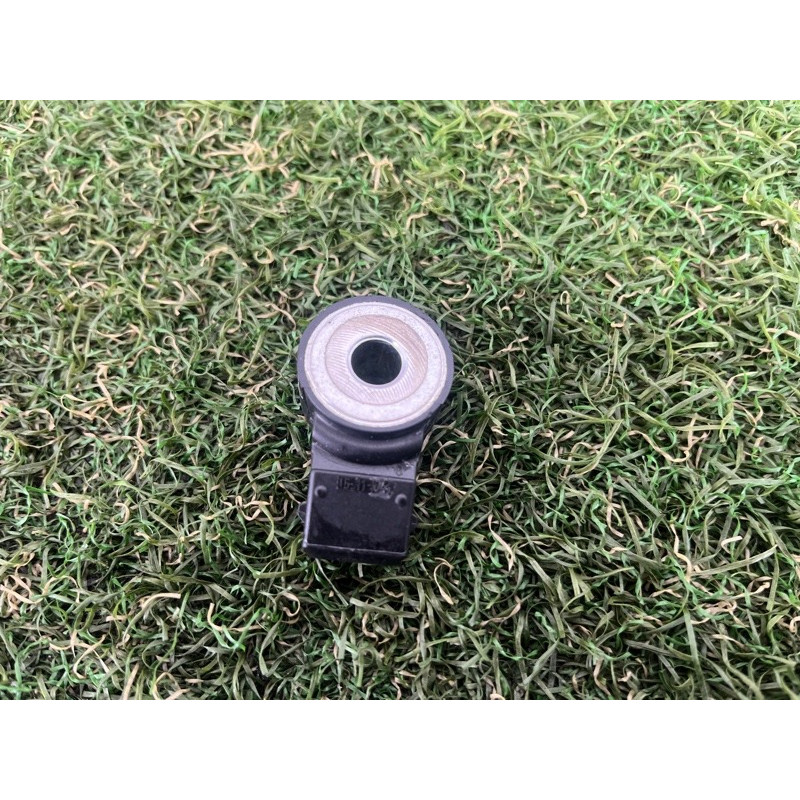 Датчик детонації (електрика двигуна) BMW 5-series G30 2017 2.0 B46B20 13627636937