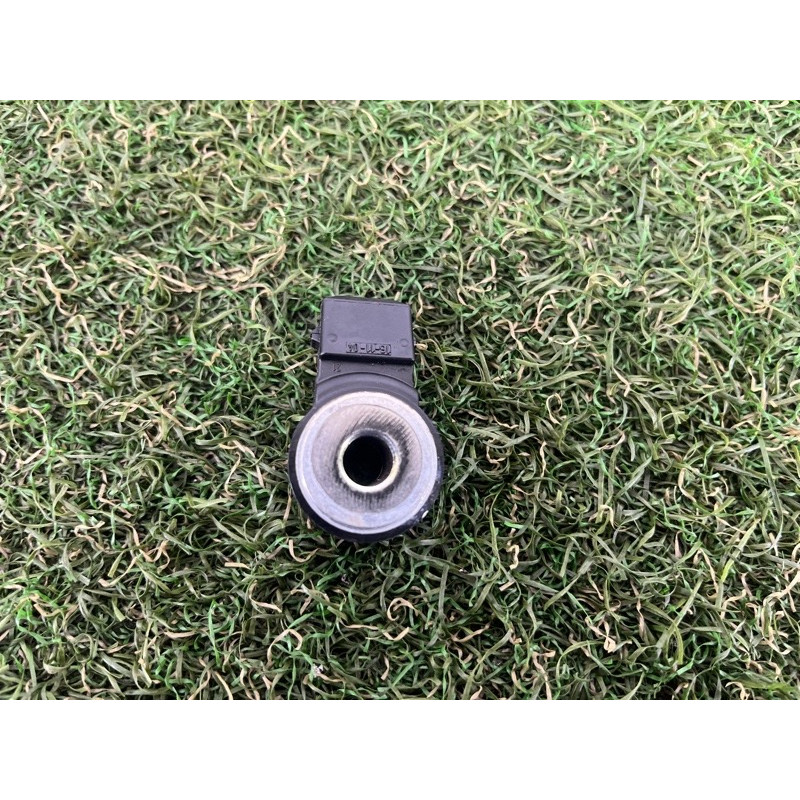 Датчик детонації (електрика двигуна) BMW 5-series G30 2017 2.0 B46B20 13627636937