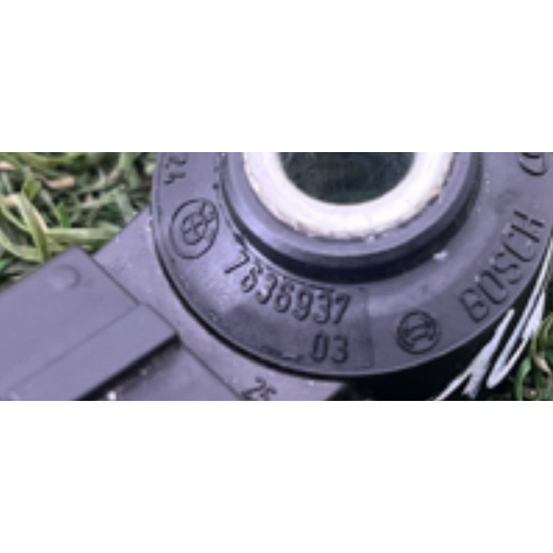 Датчик детонації (електрика двигуна) BMW 5-series G30 2017 2.0 B46B20 13627636937