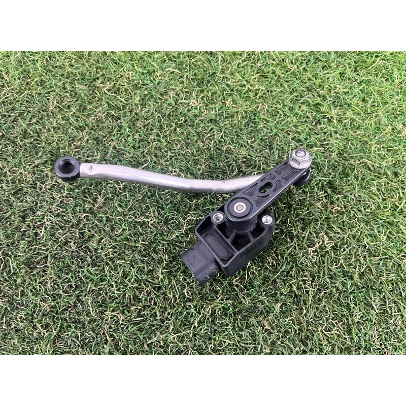 Датчик положения кузова (электрика / датчики) BMW X3 F25 2012 3.0 37146870000