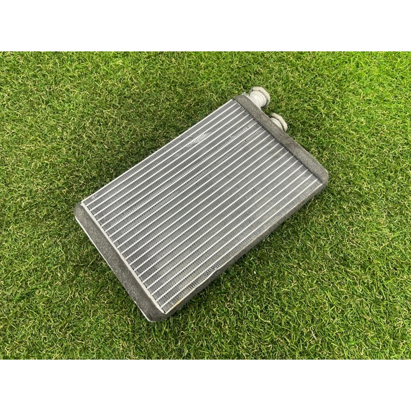 Радіатор пічки (обігрів та кондиціювання.) BMW 5-series G30 2017 2.0 B46B20 64119361712