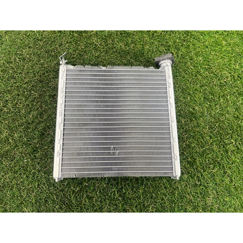 Радиатор печки (отопление и кондиционирование) AUDI A3 8V 2018 2.0 CZRA 5Q0819031B