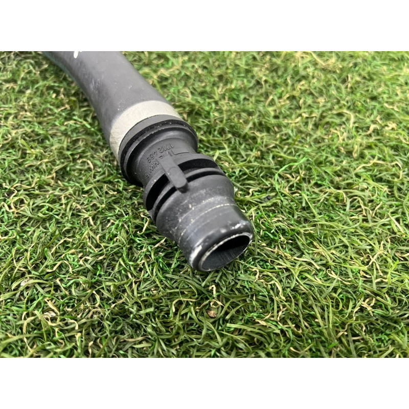 Патрубок (система охлаждения) BMW 2-series F22 2015 2.0 64219208184