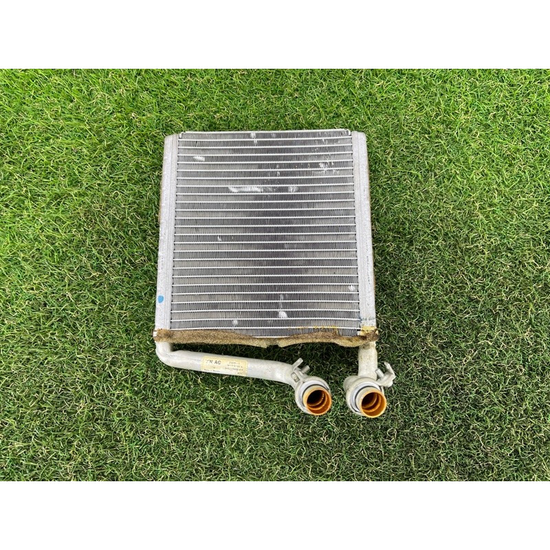 Радиатор печки (отопление и кондиционирование) Volkswagen Passat B7 2016 1.8 561819031C