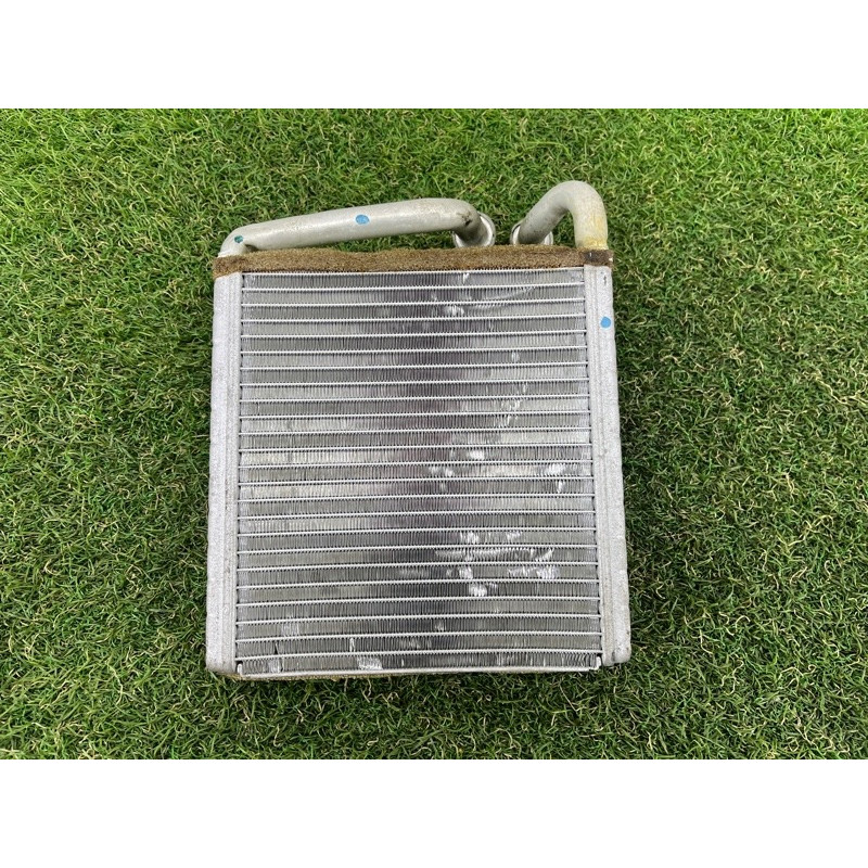 Радиатор печки (отопление и кондиционирование) Volkswagen Passat B7 2016 1.8 561819031C