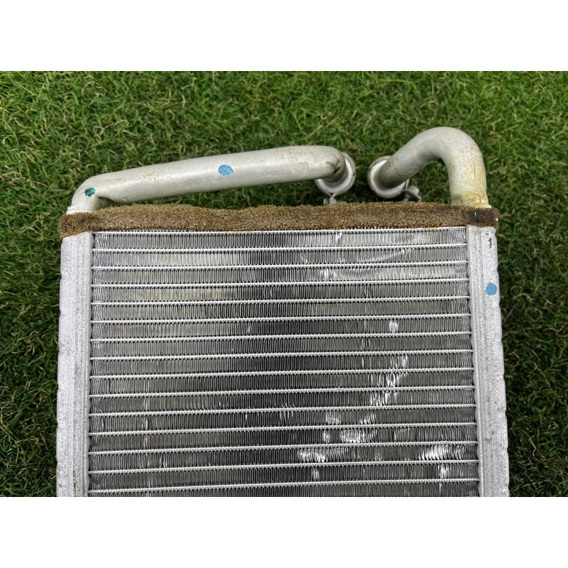 Радиатор печки (отопление и кондиционирование) Volkswagen Passat B7 2016 1.8 561819031C