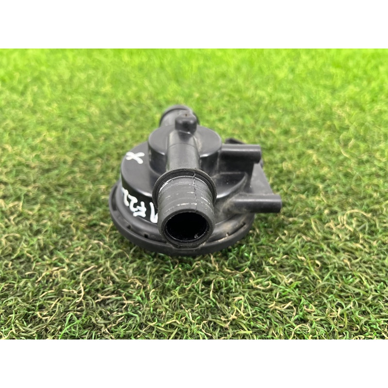 Клапан Абсорбера (топливная система) BMW 2-series F22 2015 2.0 16137333302