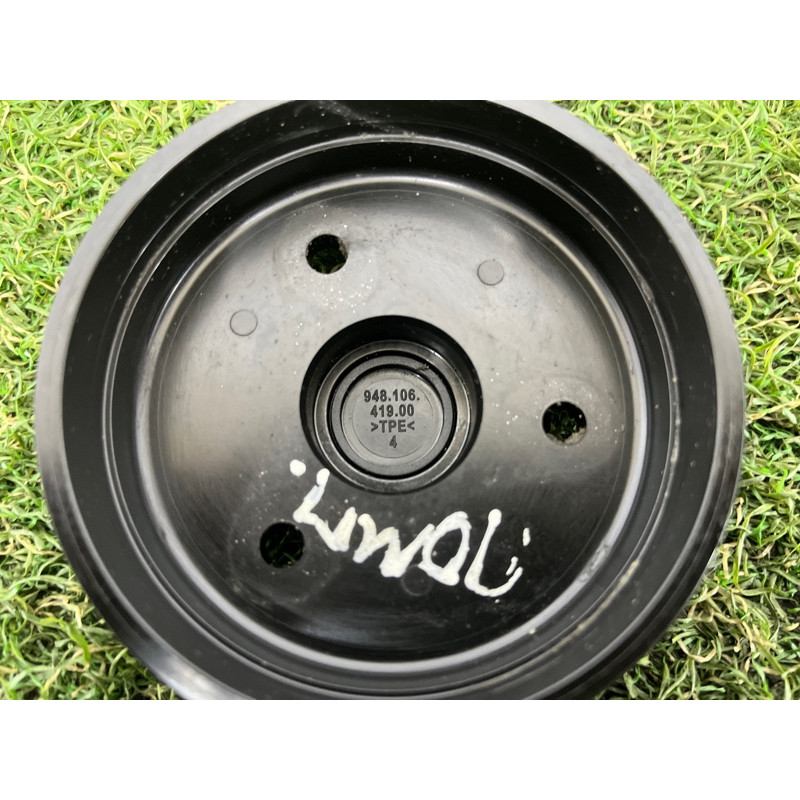 Шків насоса (система охолодження) BMW 5-series G30 2017 2.0 B46B20 11518591892