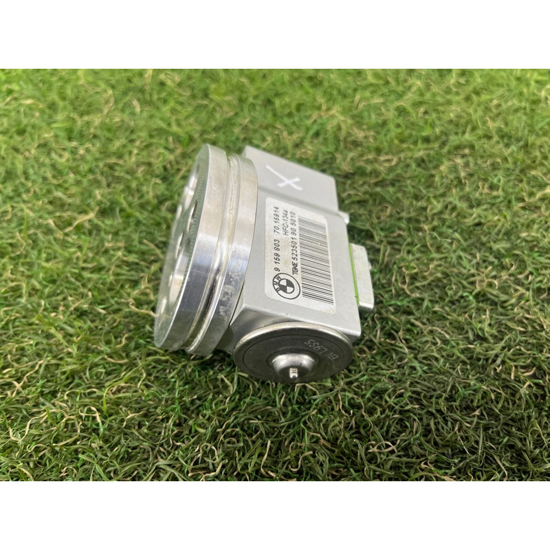 Клапан испарителя кондиционера (отопление и кондиционирование) BMW 5-series F10 2011 3.0 64119159803