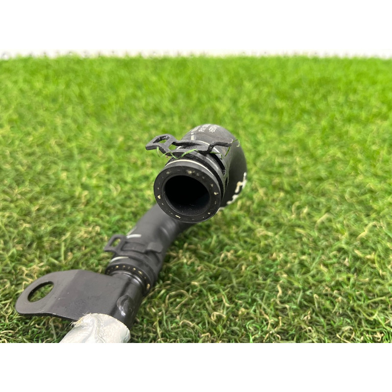 Трубка системы охлаждения (система охлаждения) AUDI A4 B9 2017 2.0 06L121085AF