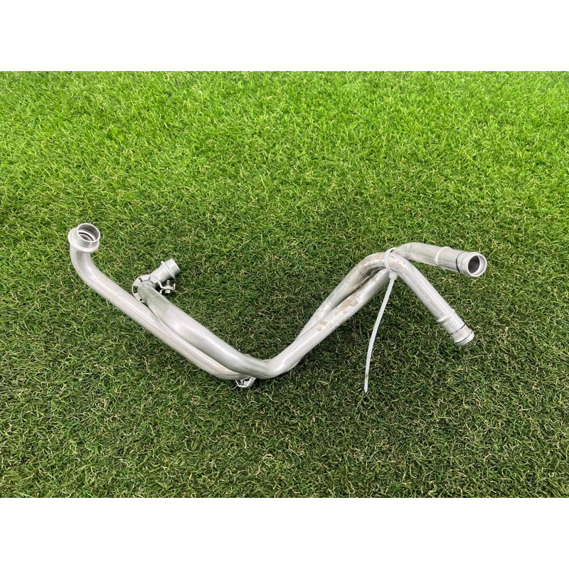 Трубка радиатора печки (отопление и кондиционирование) AUDI A4 B9 2017 2.0 4M1898037