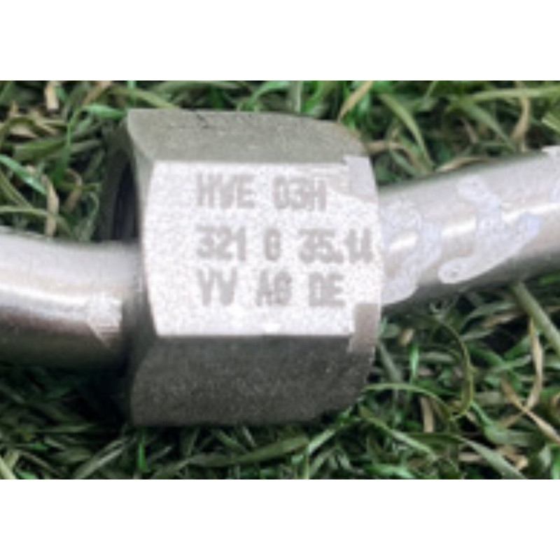 Трубка топливная (топливная система) Volkswagen Touareg FL 2015 3.6 03H133321G