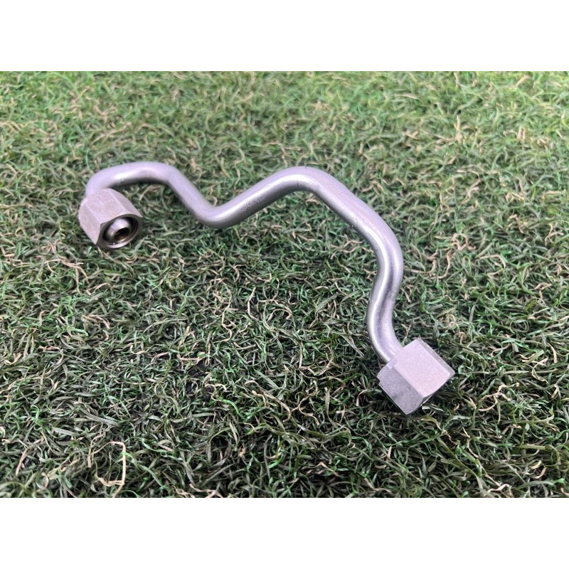 Трубка топливная (топливная система) Volkswagen Touareg FL 2015 3.6 03H133321F