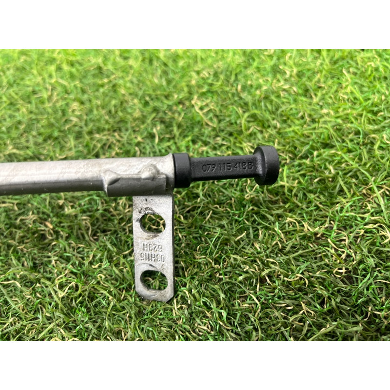 Направляющая масляного щупа (двигатель и элементы) Volkswagen Touareg FL 2015 3.6 03H115629L