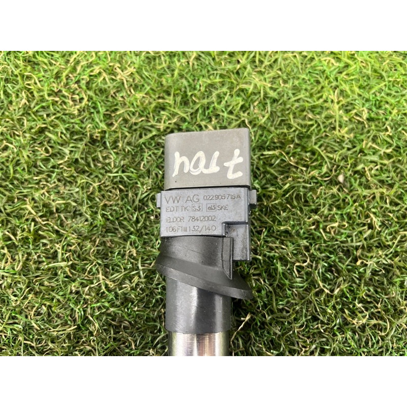 Катушка зажигания (электрика двигателя) Volkswagen Touareg FL 2015 3.6 022905715A