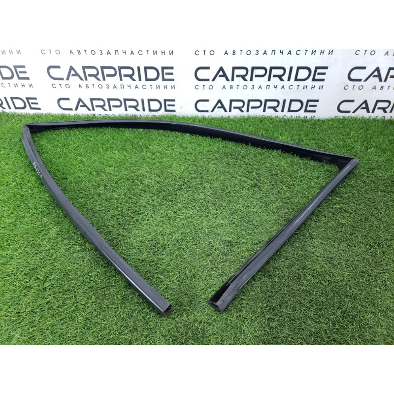 Уплотнитель проема двери (кузов и элементы) BMW X5 E53 M57d30