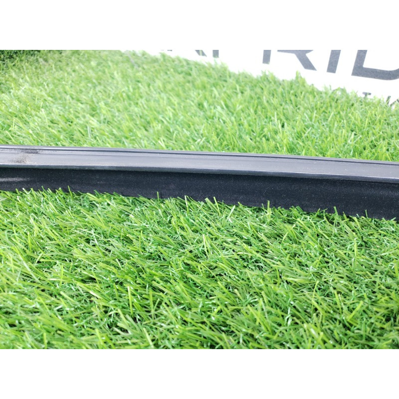 Уплотнитель проема двери (кузов и элементы) BMW X5 E53 M57d30