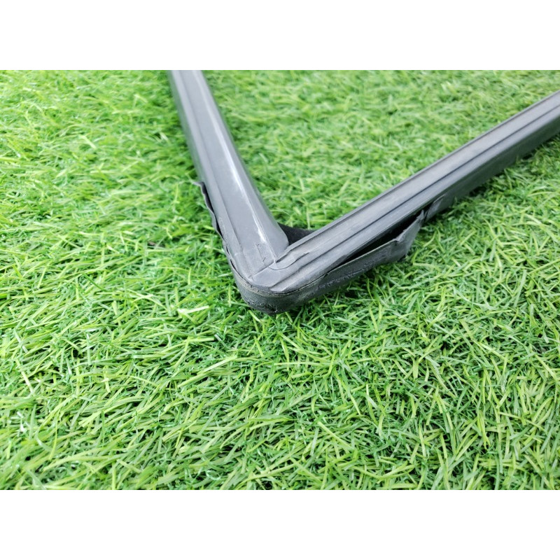 Уплотнитель проема двери (кузов и элементы) BMW X5 E53 M57d30