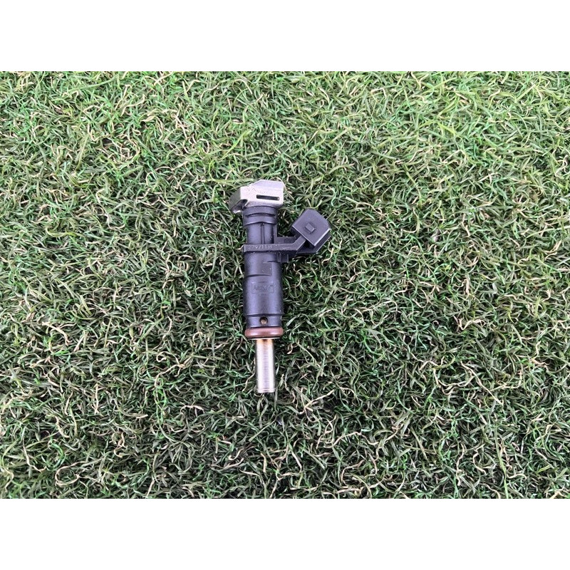 Форсунка топливная (топливная система) BMW X3 F25 2012 3.0 13537531634