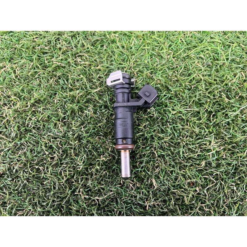 Форсунка топливная (топливная система) BMW X3 F25 2012 3.0 13537531634