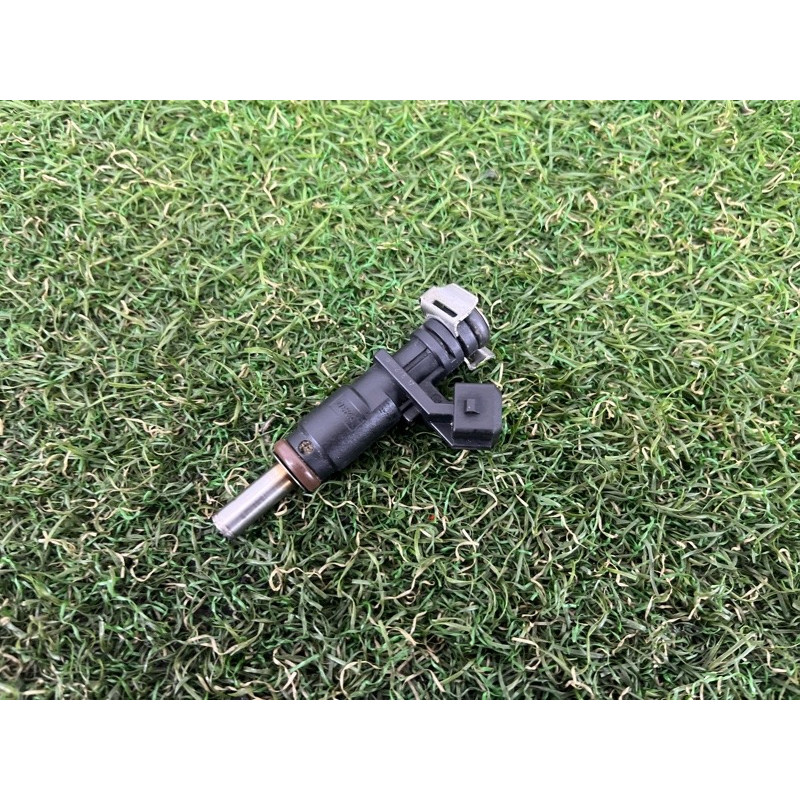 Форсунка топливная (топливная система) BMW X3 F25 2012 3.0 13537531634