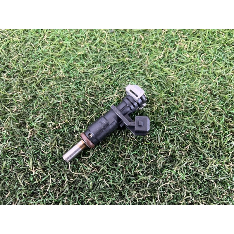 Форсунка паливна (паливна система) BMW X3 F25 2012 3.0 13537531634