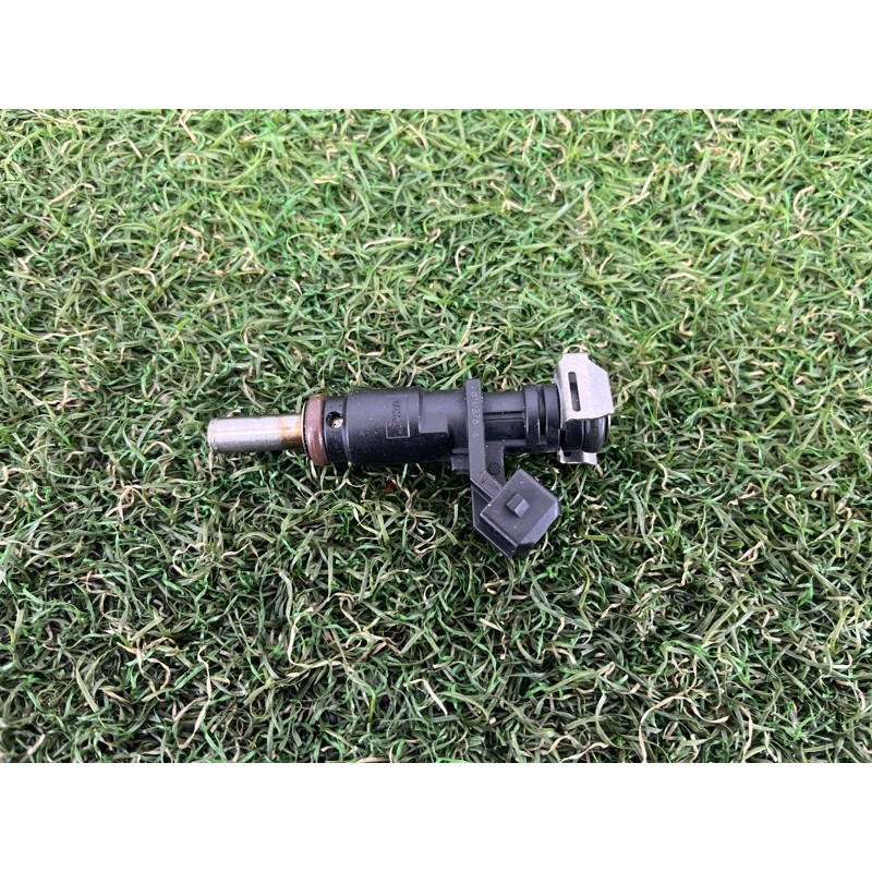 Форсунка паливна (паливна система) BMW X3 F25 2012 3.0 13537531634