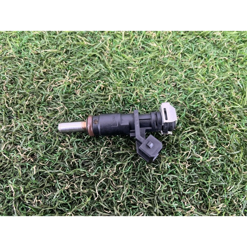 Форсунка паливна (паливна система) BMW X3 F25 2012 3.0 13537531634