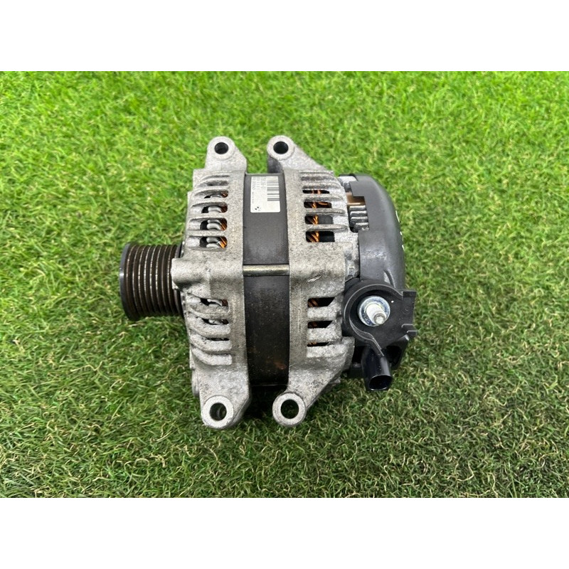 Генератор (электрика) BMW X3 F25 2012 3.0 12317591266