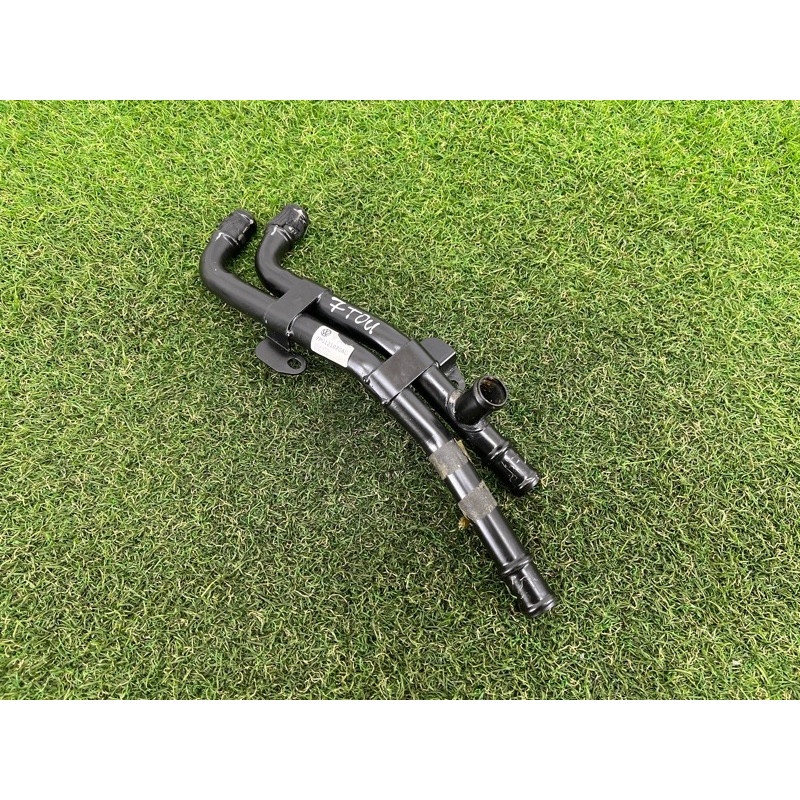 Трубка системы охлаждения (система охлаждения) Volkswagen Touareg FL 2015 3.6 7P0121065L