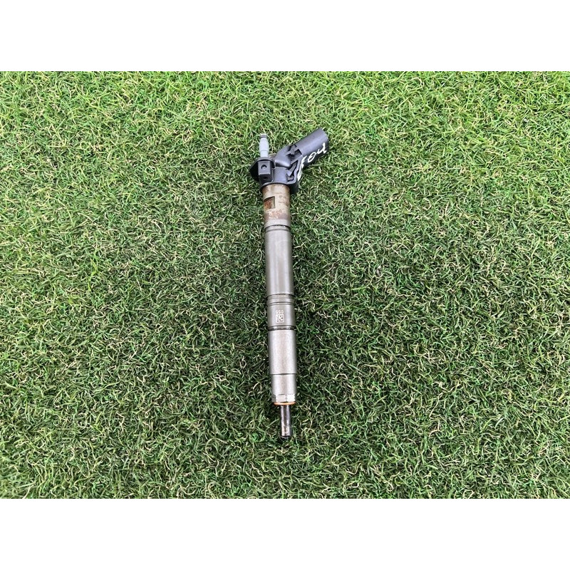 Форсунка топливная (топливная система) Volkswagen Touareg II NF 2013 3.0 059130277CD