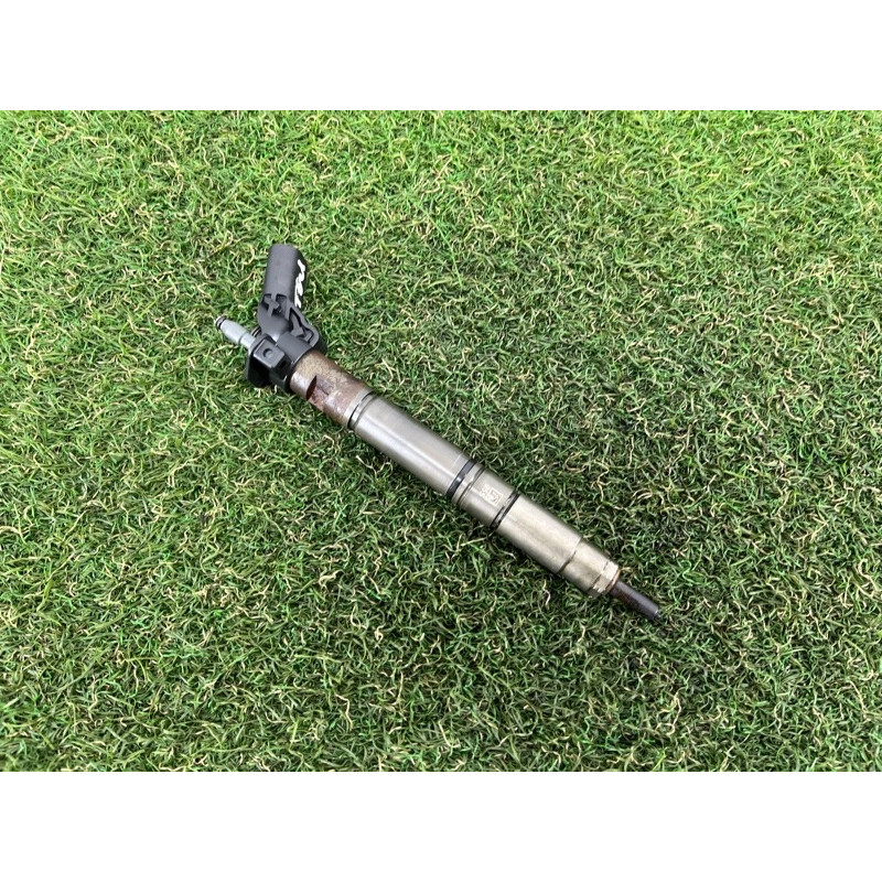 Форсунка топливная (топливная система) Volkswagen Touareg II NF 2013 3.0 059130277CD