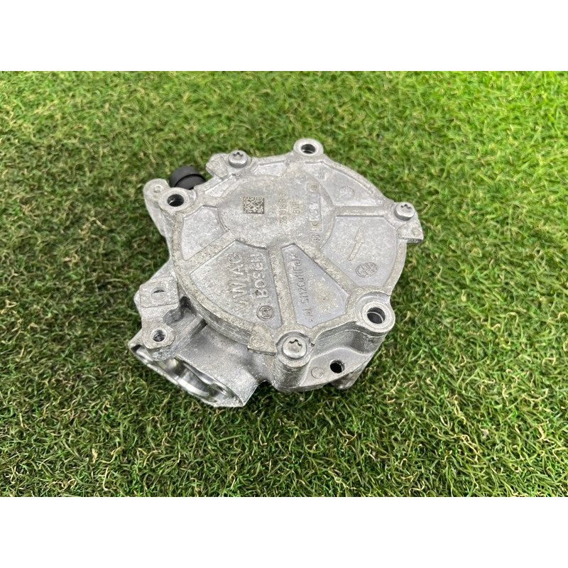 Вакуумный насос (тормозная система) AUDI A4 B9 2017 2.0 06K145100AB