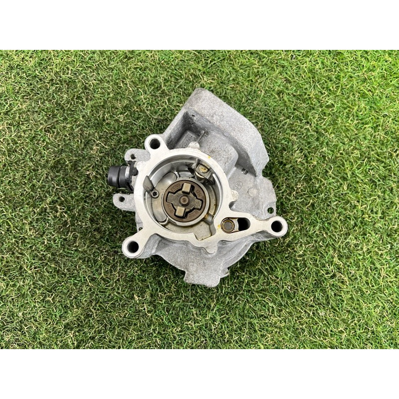 Вакуумный насос (тормозная система) AUDI A4 B9 2017 2.0 06K145100AB