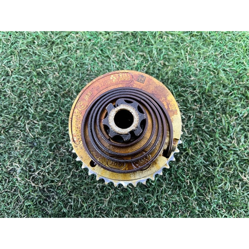 Регулятор фаз газораспределения (двигатель и элементы) BMW X3 F25 2012 3.0 11367583208