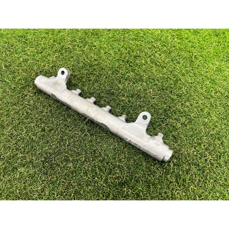 Топливная рампа (топливная система) Volkswagen Amarok 2H 2012 2.0 tdi 03L130089K