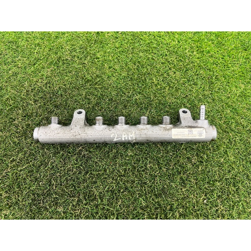 Топливная рампа (топливная система) Volkswagen Amarok 2H 2012 2.0 tdi 03L130089K