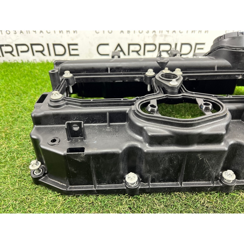 Крышка клапанов (двигатель и элементы) BMW 2-series F22 2015 2.0 11127588412